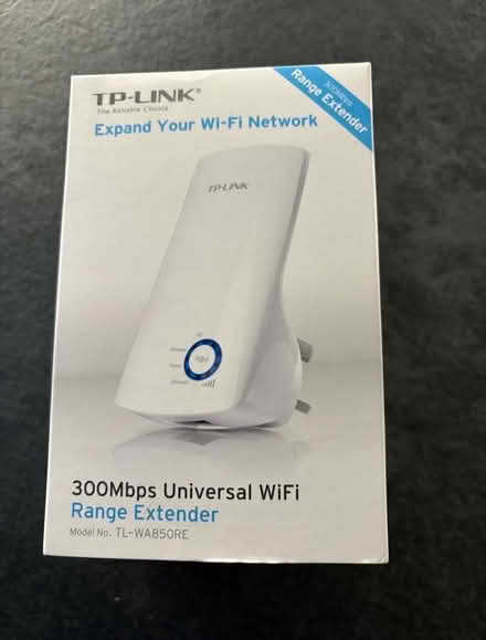 Photo of free TP LINK WI-FI Extender (Woodville DE11) #1