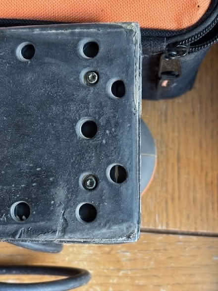 Photo of free Hand Sander (Dufferin/Dupont) #2