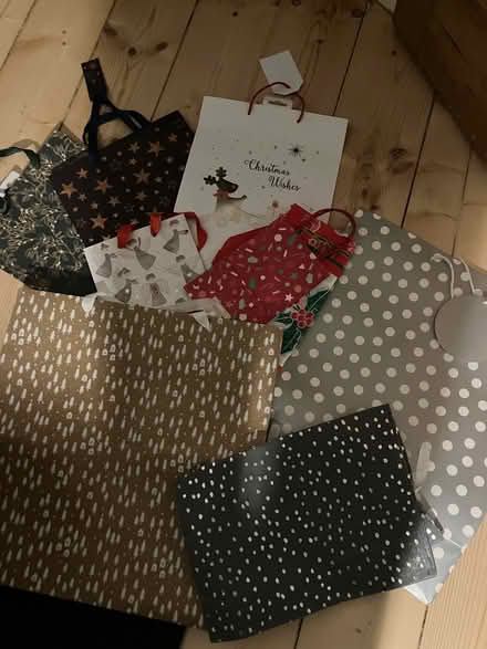 Photo of free Christmas gift bags various sizes (Leith EH6) #1