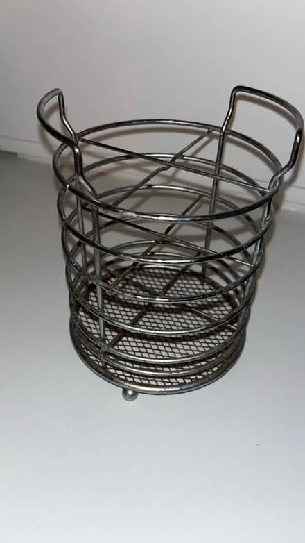 Photo of free Dishes drainer IKEA (E5 0QX) #3