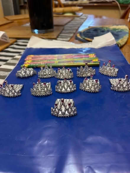 Photo of free Disney princess pencils , tiaras and Aladin posters (Furzton MK4) #1