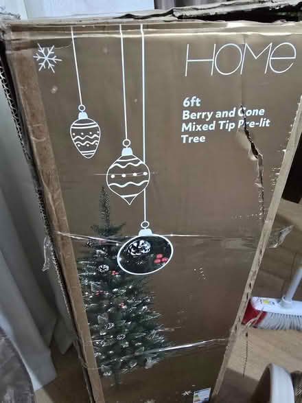 Photo of free Pre-Lit Christmas Tree (North Greenwich SE10) #2