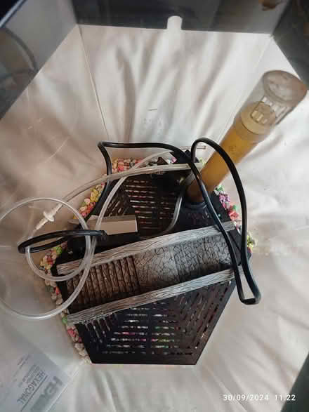 Photo of free Hexagonal fish tank + pump (OX4 Temple Cowley) #3