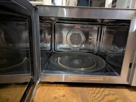 Photo of free Microwave-combi oven (Surrey Quays SE16) #3