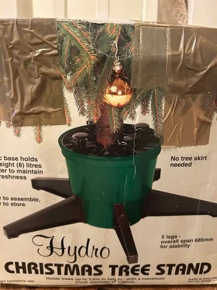 Photo of free Christmas Tree Stand (Chiswick W4) #1