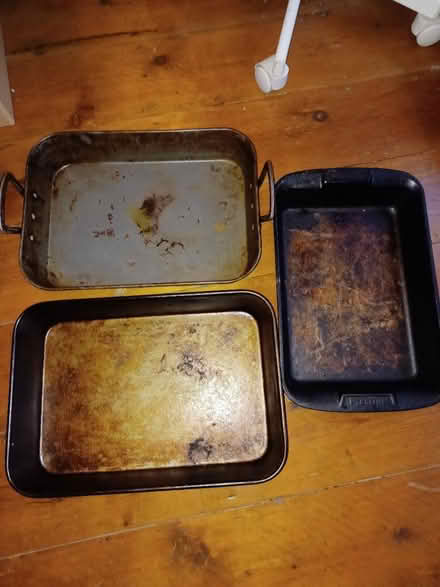 Photo of free 3x Roasting tins (RG12, Binfield) #1