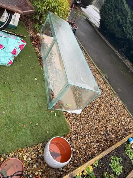 Photo of free Large fish tank (Godstone) #2
