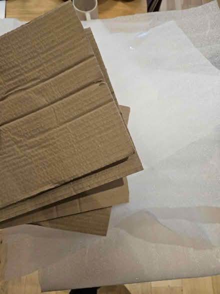 Photo of free Glass wrapping / cardboard (SW18) #1