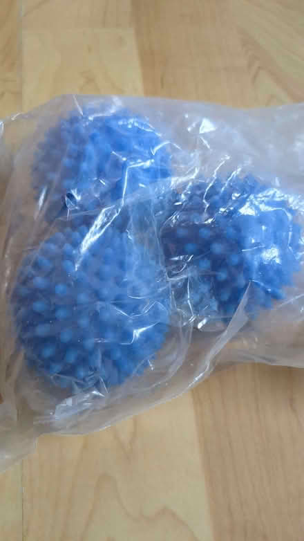 Photo of free Drying balls x 3 ig8 (Woodford IG8) #1