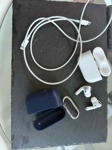 Photo of free Apple AirPods Pro (South Croydon CR2) #2