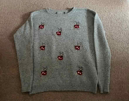 Photo of free Grey xs Xmas jumper (St Julians AL1) #1