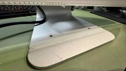 Photo of free 2x Apple iMac (CR2) #4