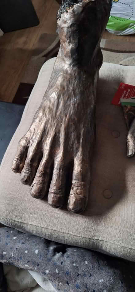 Photo of free Hand & foot sculptures large (Welling) #2