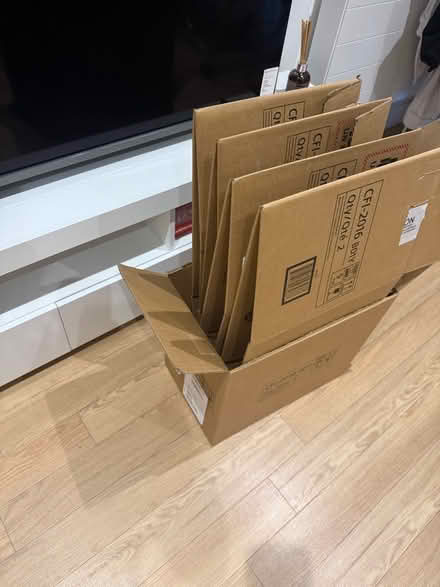 Photo of free 4 cardboard boxes (Se2) #2
