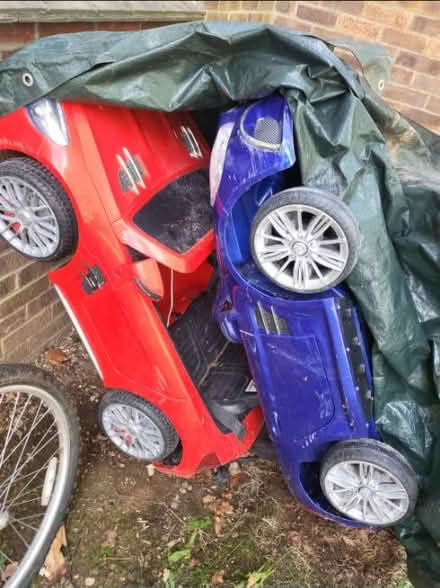 Photo of free Electric toy cars (Kenley) #1