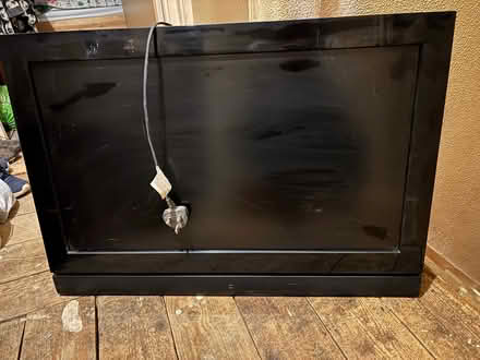 Photo of free Tv with a wall hanging accessories (N14 4QN) #1