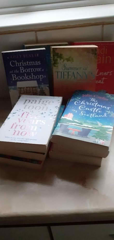 Photo of free Light hearted books and a couple of Christmas books (Goldthorn Hill WV2) #1