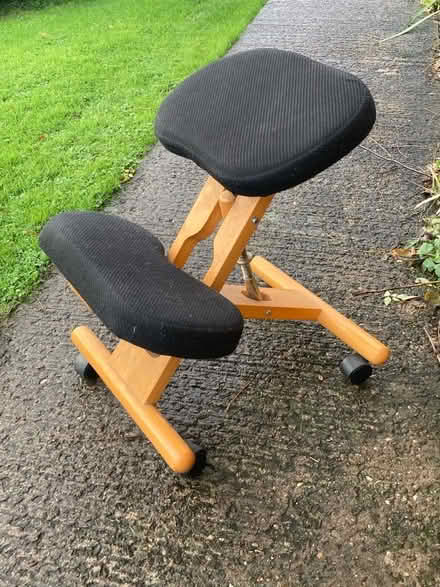 Photo of free Kneeling chair, good for posture if you have back issues. (Meifod SY21) #1
