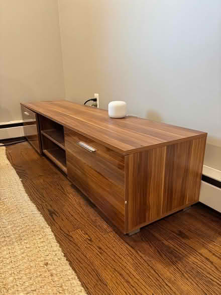 Photo of free Media/Storage Console (Media, PA) #1