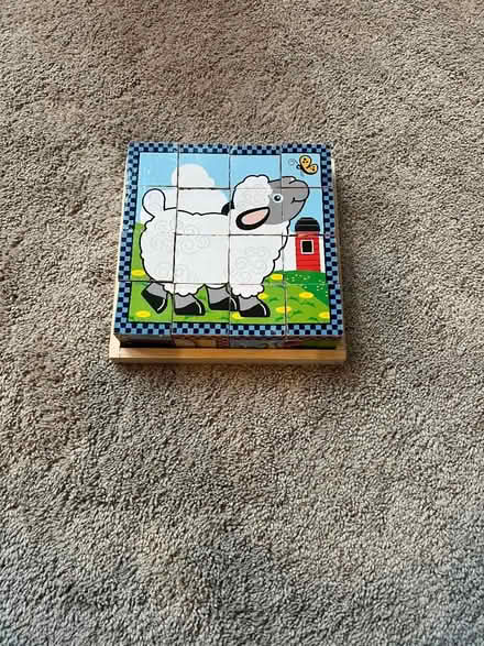 Photo of free Melissa & Doug Farm Wooden Puzzle (Oxbow Lk and Elizabeth Lk Rds) #1