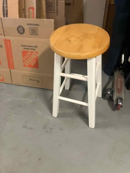 Photo of free Stool (Oakland) #1