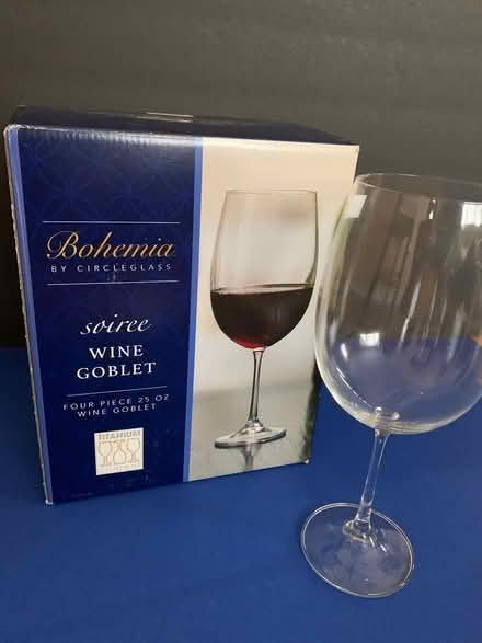 Photo of free Set of 4 large wine goblets (Vienna) #1