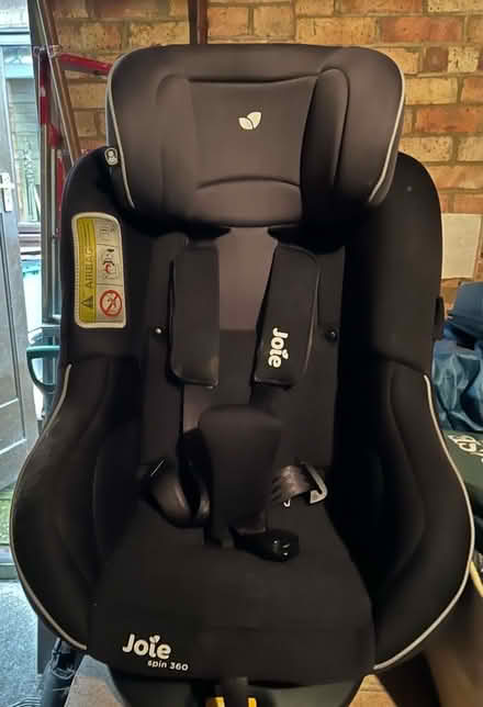 Photo of free Joie Spin 360 group 0+/1 child car seat (Knotty Green HP9) #1