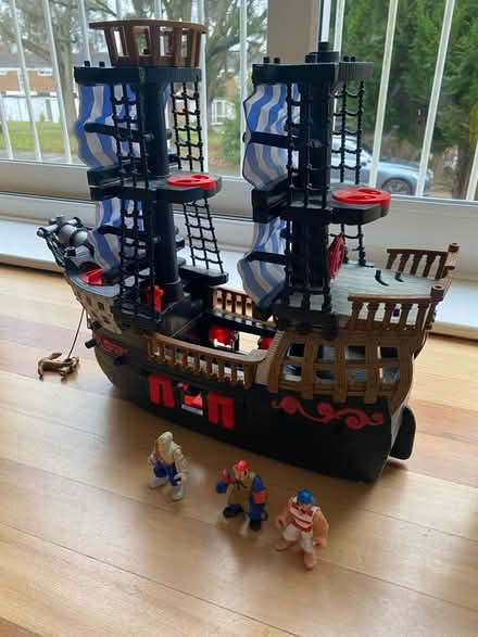 Photo of free 2 toy pirate ships (Bromley / Hayes BR2) #2