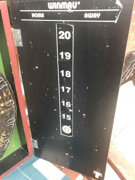 Photo of free dart board (M23 northern moor) #4