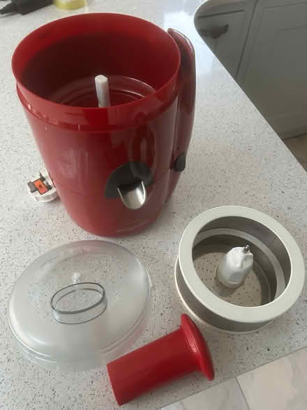 Photo of free Juicer Magimix le duo (LL29) #2