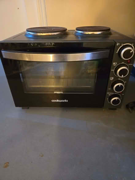 Photo of free Tabletop electric cooker and oven (E8) #1