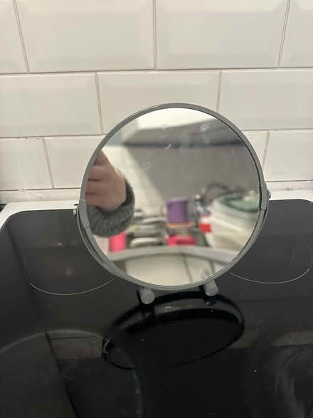 Photo of free Mirror (Erith) #1