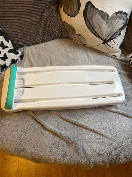 Photo of free Adjustable bath seat (Spondon DE21) #1