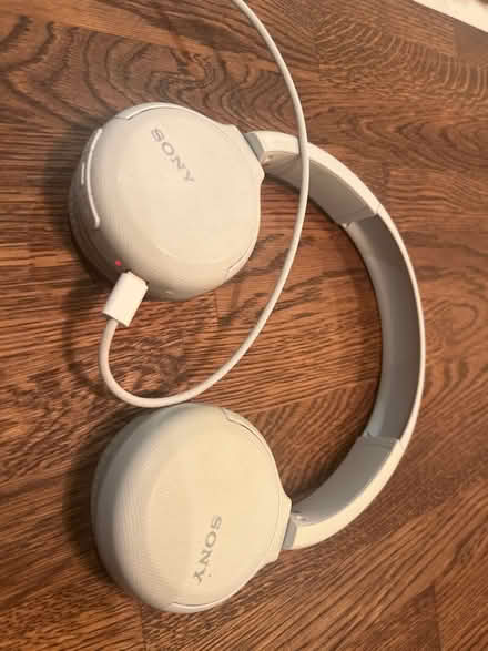 Photo of free Sony headphones (Headington OX3) #1