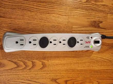Photo of free 7 Outlet Powerstrip (Bowie) #2