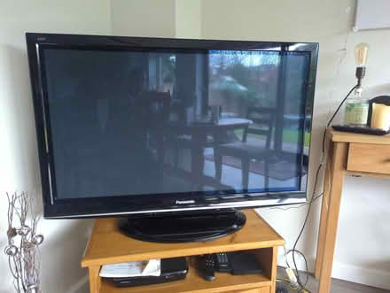 Photo of free Panasonic TV (Myton CV34) #1