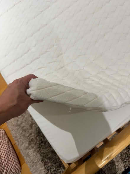 Photo of free Mattress topper (Penn HP10) #2