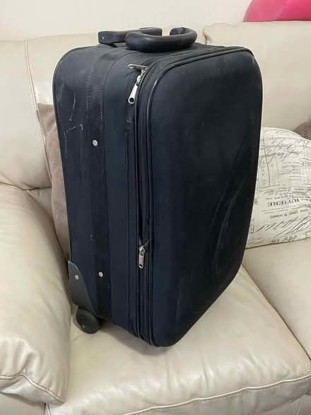 Photo of free Various bits of luggage (Elmers End BR3) #3