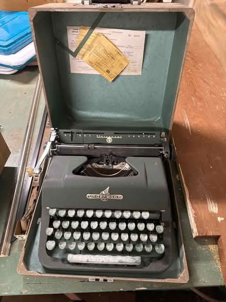 Photo of free Antique Typewriter (North Downtown Charlottesville) #1