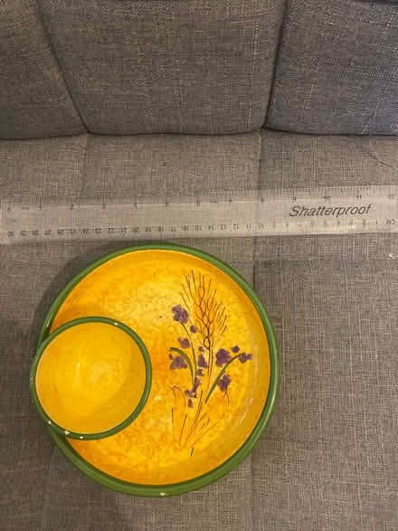Photo of free China dish (Jennett's Park RG12) #1