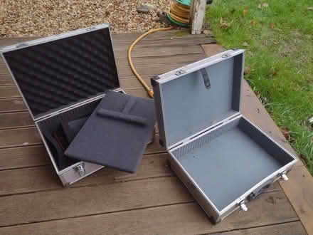 Photo of free Flight cases (Normandy, GU3) #1