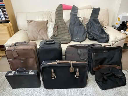 Photo of free Various bits of luggage (Elmers End BR3) #1