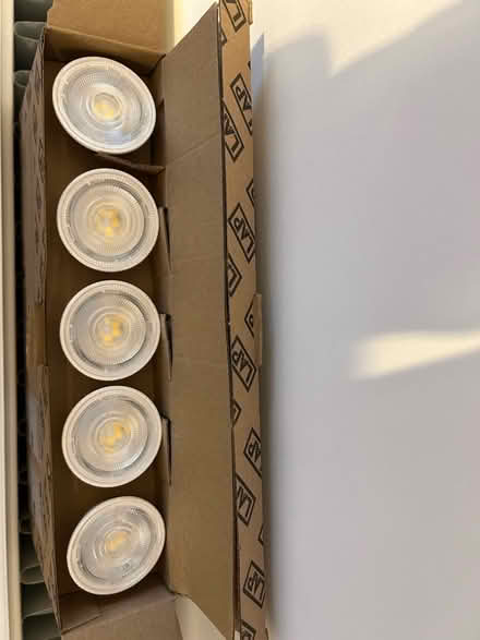 Photo of free Five non-dimmer LED lightbulbs (W13) #3