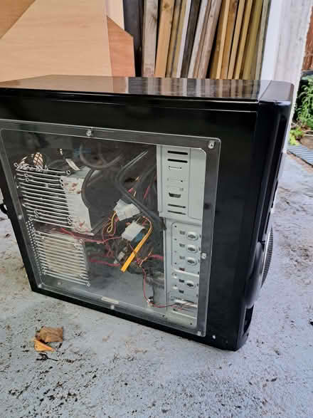 Photo of free Desktop Computer (Bolton le Sands LA5) #1
