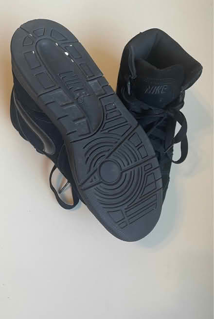 Photo of free nike air prestige ii (Bowie Highbridge) #2