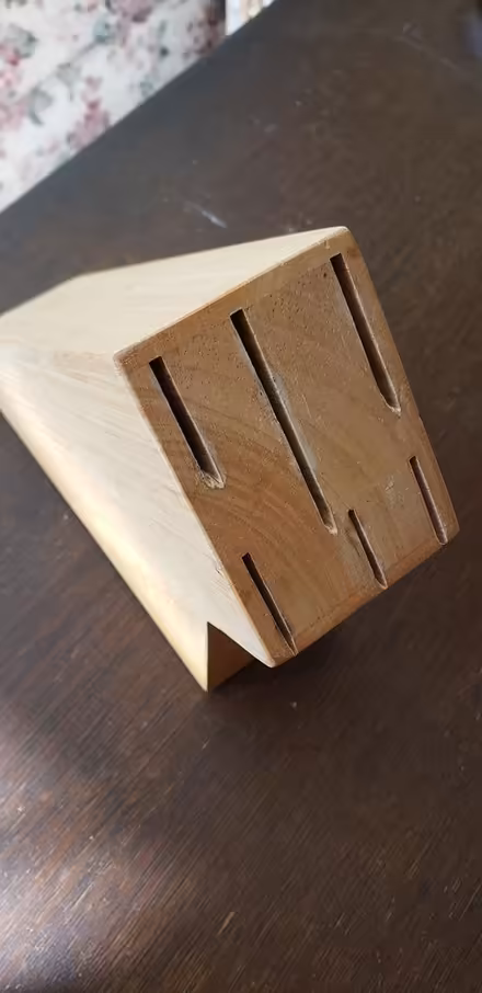 Photo of free Knife block (Kenson Park) #1