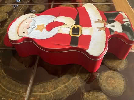 Photo of free Santa design tin (Howhlill Quarries HG2) #2