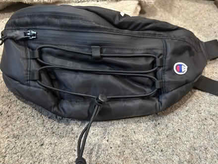 Photo of free Champion bum bag (CT9) #4