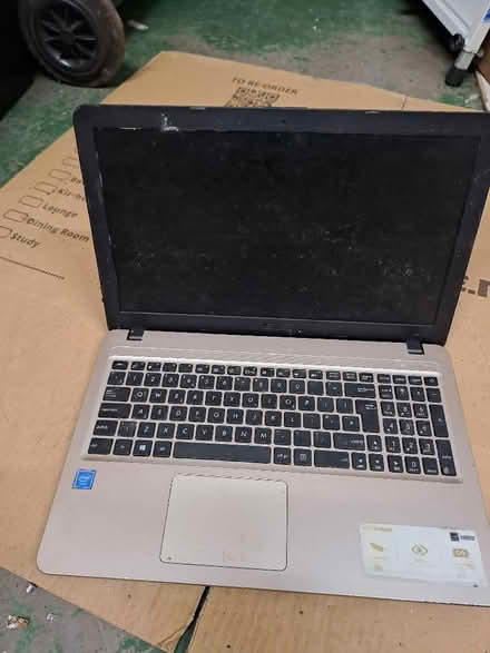 Photo of free Laptop (Ludlow SY8) #1