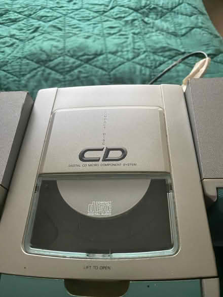 Photo of free Cd/ cassette player (B29) #3